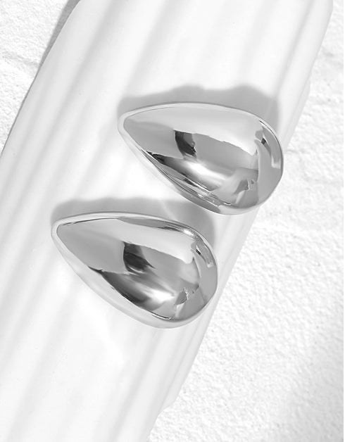 URVIE (UP) SILVER Oversized Tear Drop Studs
